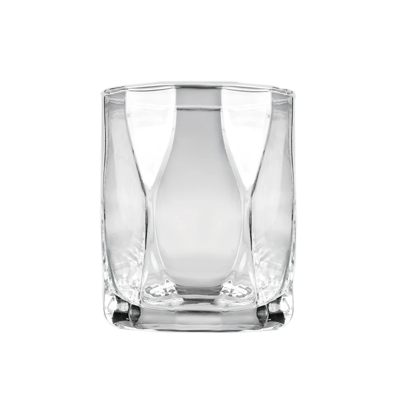 نیم لیوان اکوا کاوه